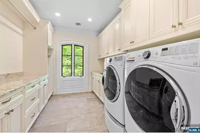 1 Sandstone Ridge, Upper Saddle River, NJ 07458 - Photo 24