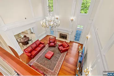 1 Sandstone Ridge, Upper Saddle River, NJ 07458 - Photo 8