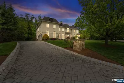 1 Sandstone Ridge, Upper Saddle River, NJ 07458 - Photo 2