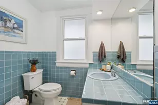 36 Willow St, Montclair, NJ 07042 - Photo 24