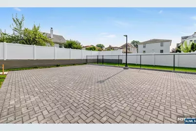 315 Railroad Avenue 110 #110, East Rutherford, NJ 07073 - Photo 22