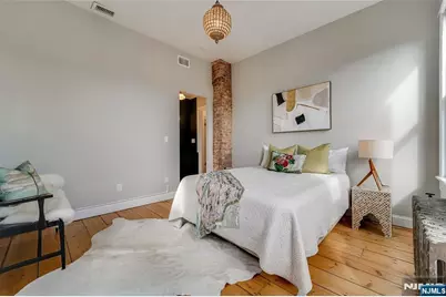 267 Ogden Avenue, Jersey City, NJ 07307 - Photo 20