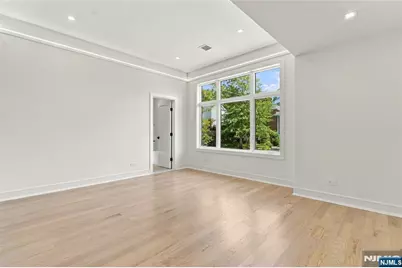 320 Bolz Street, Englewood Cliffs, NJ 07632 - Photo 6