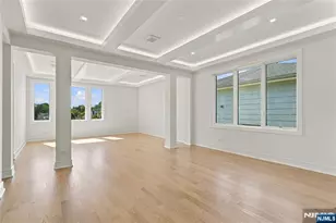320 Bolz St, Englewood Cliffs, NJ 07632 - Photo 42