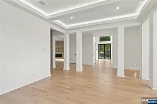 320 Bolz St, Englewood Cliffs, NJ 07632 - Photo 40