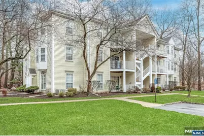 667 Juniper Way 667 #667, Mahwah, NJ 07430 - Photo 1