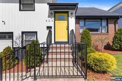 404 Simons Avenue, Hackensack, NJ 07601 - Photo 2