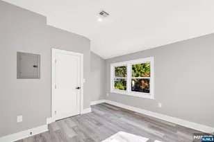 715 Evans Street 2, Paramus, NJ 07652 - Photo 16