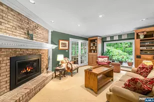 220 Ottowa Ln, Franklin Lakes, NJ 07417 - Photo 20