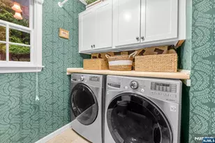 220 Ottowa Ln, Franklin Lakes, NJ 07417 - Photo 28