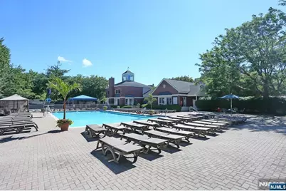 404 Jefferson Court Ph4 #PH4, Edgewater, NJ 07020 - Photo 26