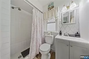 1046-1048 26th St, Paterson, NJ 07513 - Photo 18