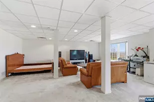 19 Rockhall Ct, Hamburg, NJ 07419 - Photo 26