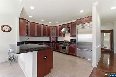 19 Rockhall Court, Hamburg, NJ 07419 - Photo 12