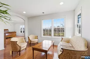 19 Rockhall Ct, Hamburg, NJ 07419 - Photo 24