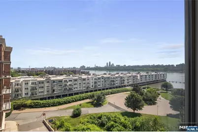 6408 City Place, Edgewater, NJ 07020 - Photo 4