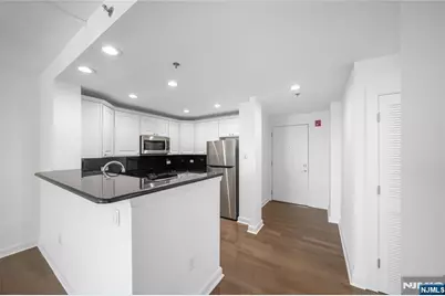 6408 City Place, Edgewater, NJ 07020 - Photo 6