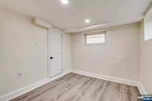 602 E Ave E, Bayonne, NJ 07002 - Photo 4