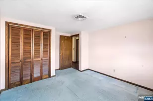 705 Wilson Ct, River Vale Township, NJ 07675 - Photo 18