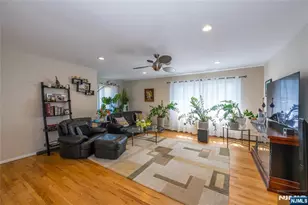 22 Knox Terrace 2A, Wayne, NJ 07470 - Photo 6