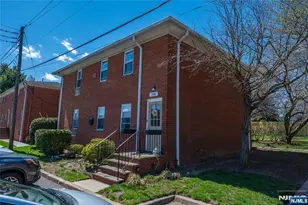 22 Knox Terrace 2A, Wayne, NJ 07470 - Photo 4