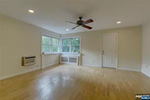 1 Ramsey Terrace, Fair Lawn, NJ 07410 - Photo 8