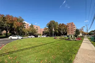 2329 Hudson Terrace C3, Fort Lee, NJ 07024 - Photo 2