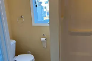 109 Frank E Rodgers 2, Harrison, NJ 07029 - Photo 14