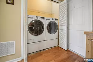 1403 Pointe Gate Dr, Livingston, NJ 07039 - Photo 22