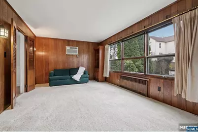 401 Walnut Street, Nutley, NJ 07110 - Photo 10