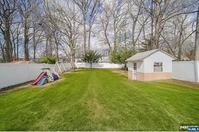 907 Spring Valley Road, Maywood, NJ 07607 - Photo 4