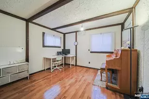 907 Spring Valley Rd, Maywood, NJ 07607 - Photo 14