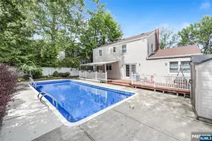 255 Jefferson Ave, River Edge, NJ 07661 - Photo 32
