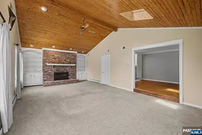 32 Highview Avenue, Woodcliff Lake, NJ 07677 - Photo 14