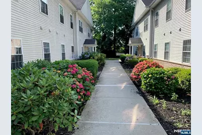 47-53 Central Avenue A 15 #A 15, Rochelle Park Township, NJ 07662 - Photo 2