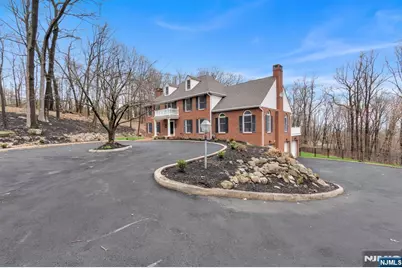 853 Shadow Ridge Road, Franklin Lakes, NJ 07417 - Photo 48