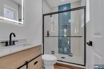 249 Hillside Avenue, Leonia, NJ 07605 - Photo 14