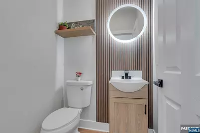 249 Hillside Avenue, Leonia, NJ 07605 - Photo 12