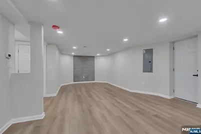 249 Hillside Avenue, Leonia, NJ 07605 - Photo 28