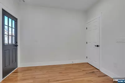 249 Hillside Avenue, Leonia, NJ 07605 - Photo 38