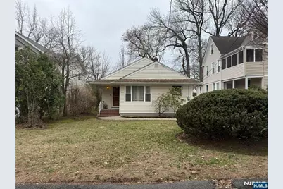 222 Hickory Avenue, Tenafly, NJ 07670 - Photo 18