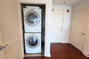 6407 City Pl 6407, Edgewater, NJ 07020 - Photo 16