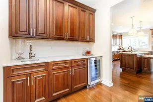 8 Philhower Ct, Denville, NJ 07834 - Photo 12