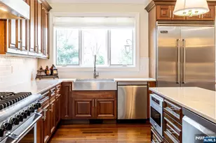 8 Philhower Ct, Denville, NJ 07834 - Photo 14