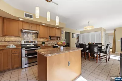 947 Franklin Lake Road, Franklin Lakes, NJ 07417 - Photo 20