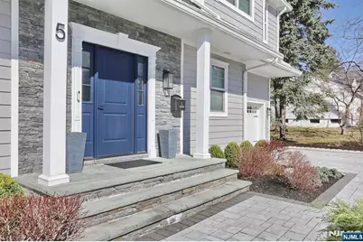 5 Colebrook Drive, Park Ridge, NJ 07656 - Photo 4