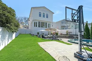 158 Carmita Ave, Rutherford, NJ 07070 - Photo 38