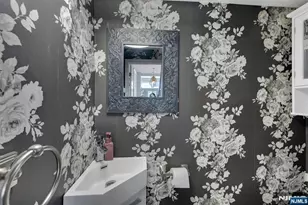 158 Carmita Ave, Rutherford, NJ 07070 - Photo 18