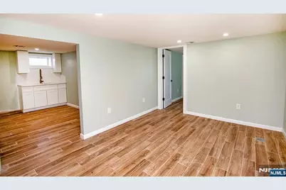 25 Windsor Drive, Dumont, NJ 07628 - Photo 24