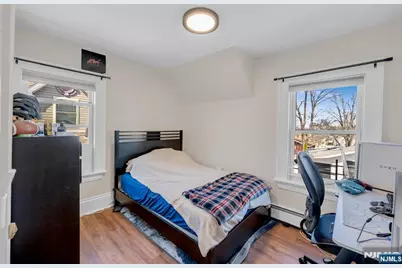 56 S Mountain Avenue, Cedar Grove, NJ 07009 - Photo 32